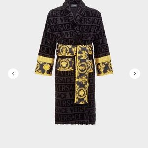 Men’s Versace Robe NWOT